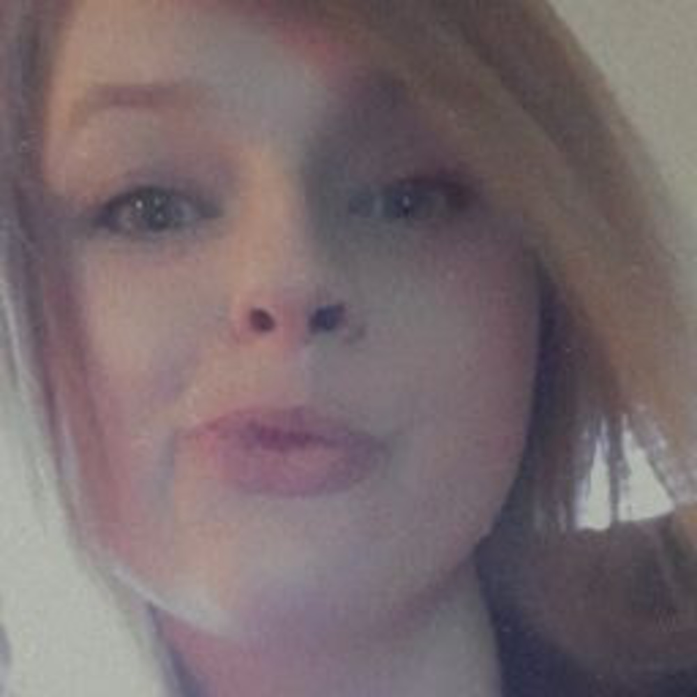 Meet your Posher, Michaela